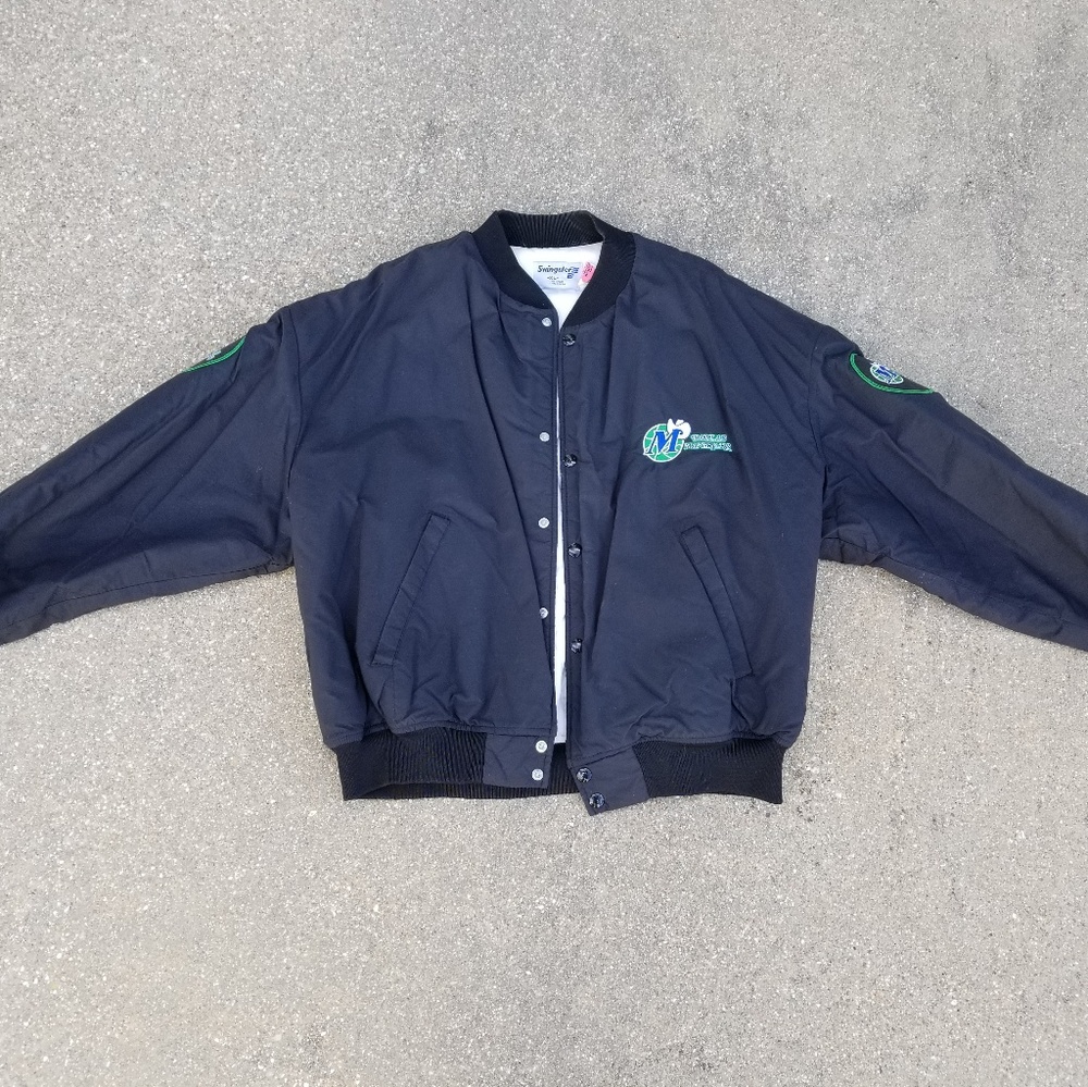 Vintage/Classic Dallas Mavericks jacket